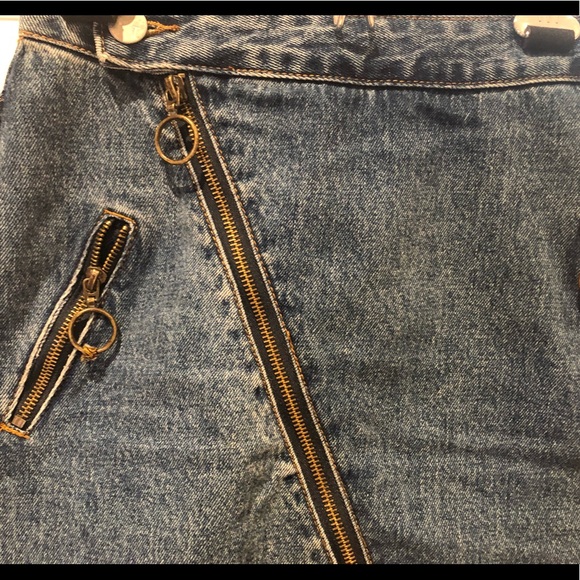 TOBI denim skirt - Picture 2 of 4